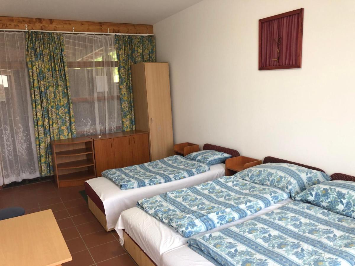 Beach Hostel Balatonboglar Luaran gambar