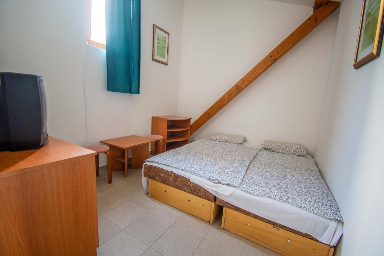 Beach Hostel Balatonboglar Luaran gambar