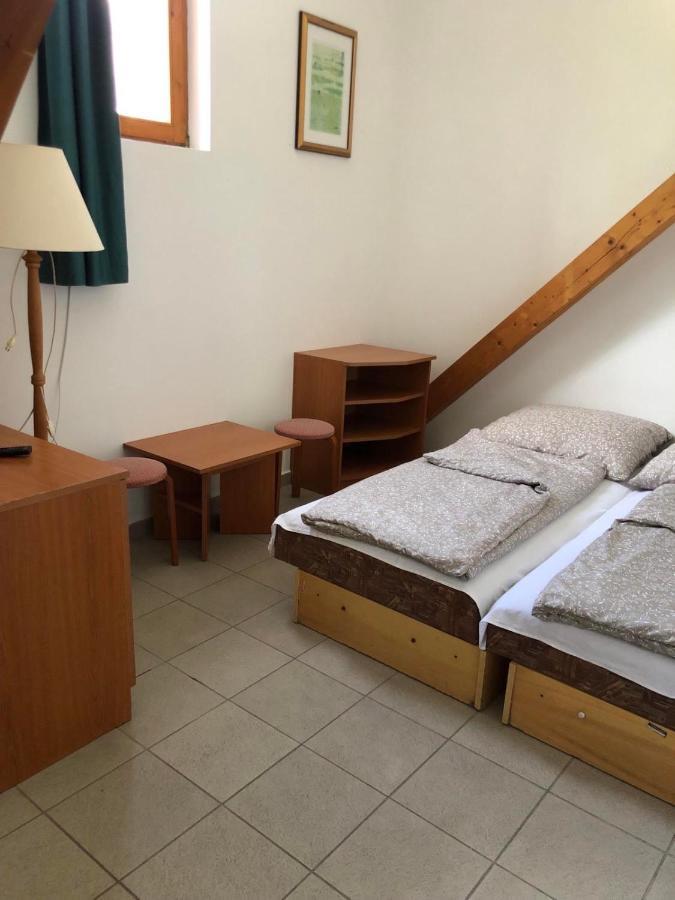 Beach Hostel Balatonboglar Luaran gambar